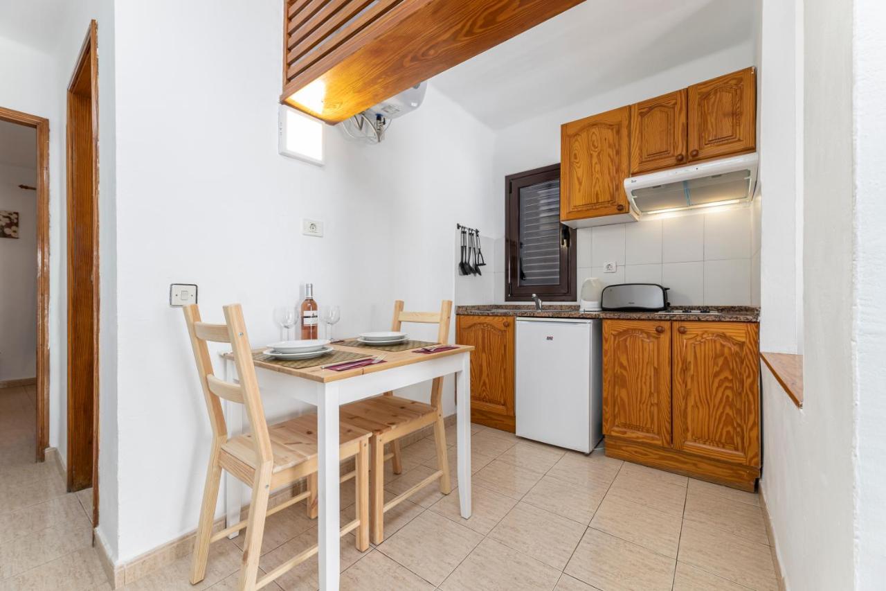 Apartamentos Las Lilas (Adults Only) Puerto del Carmen  Exterior photo