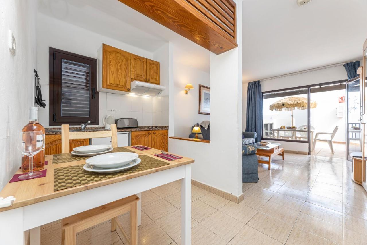 Apartamentos Las Lilas (Adults Only) Puerto del Carmen  Exterior photo